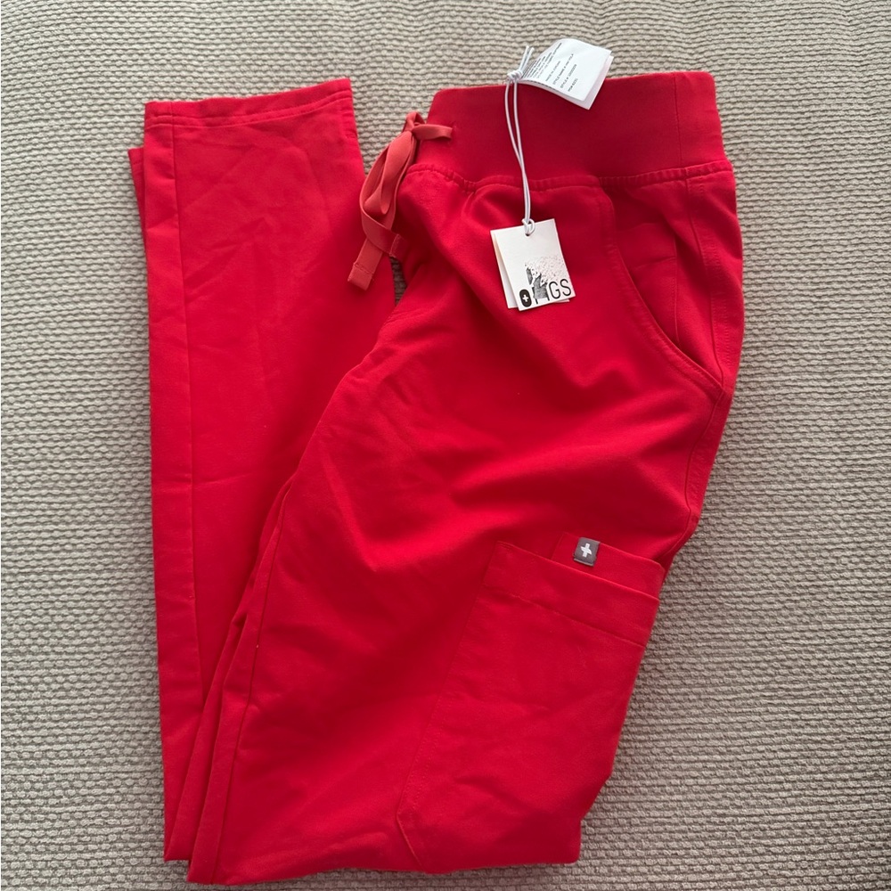 Figs Women’s Red Straight Leg Scrub Pants